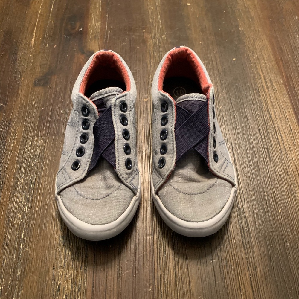 Cat & Jack toddler boys’ chambray sneakers